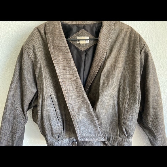 Real leather cropped jacket 1980s vintage brown with no flaws by Nebita - Picture 4 of 8